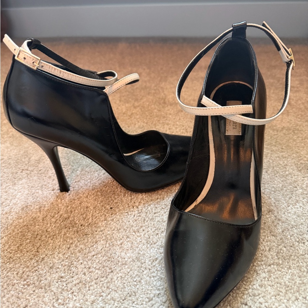 MaxMara Black and Cream Heels